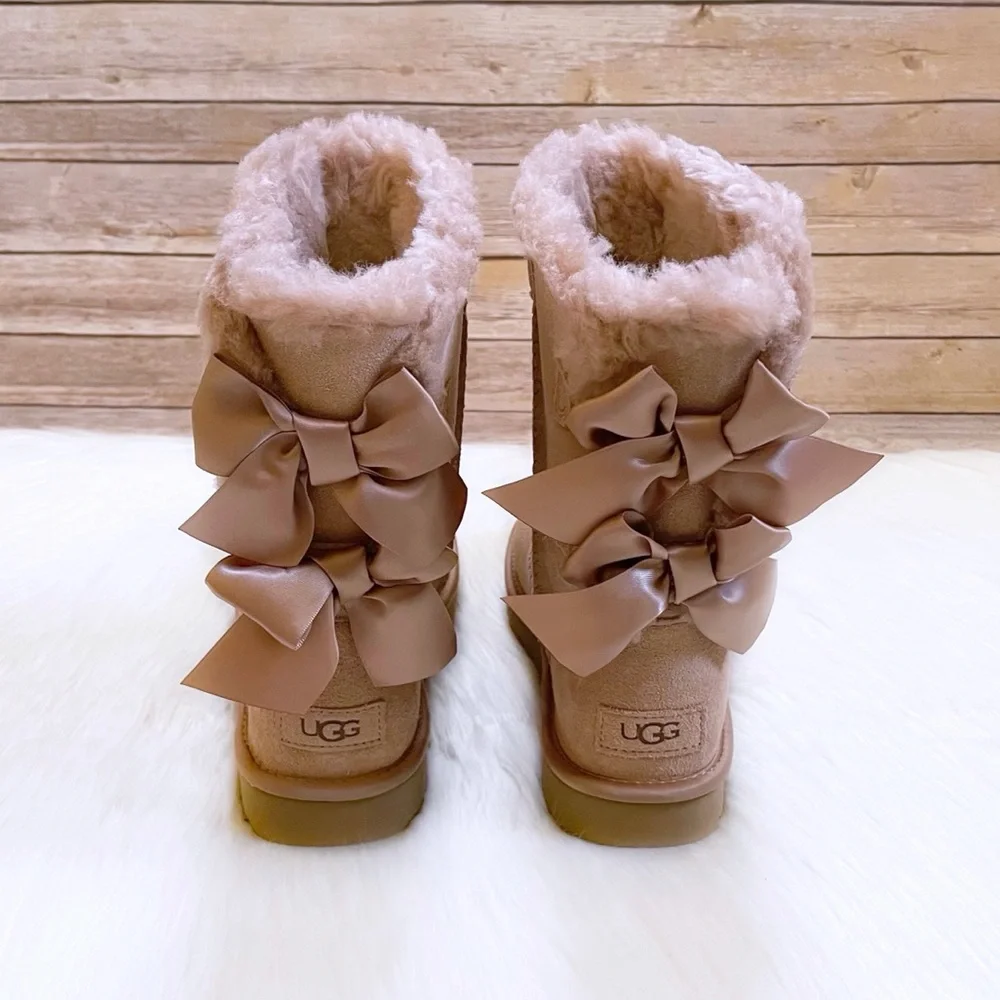 UGG Bailey Bow Satin Boots In Arroyo - Picture 4 of 7